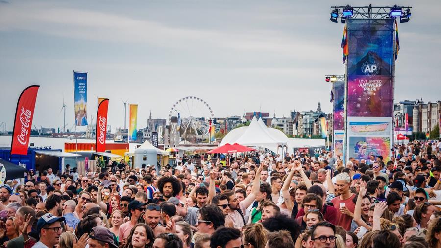 Meer dan 30.000 mensen op Antwerp Pride Festival